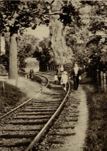 Linia ferată din Parcul Carol Sursa: Realitatea ilustrata, 23 Septembrie 1936